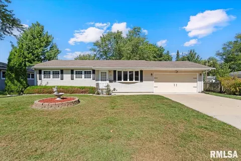 431 27th Ave, East Moline, IL 61244