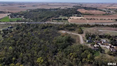 302 Silver Creek Rd, Dewitt, IA 52742 photo 11