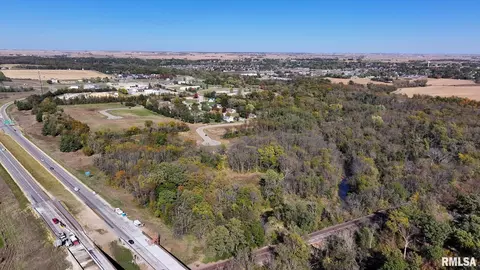 302 Silver Creek Rd, Dewitt, IA 52742 photo 7