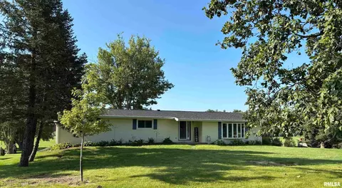 8989 241st St, Walcott, IA 52773