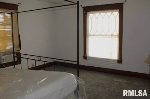 Bedroom - 714 S Main St, Kewanee, IL 61443 photo 5 of 10