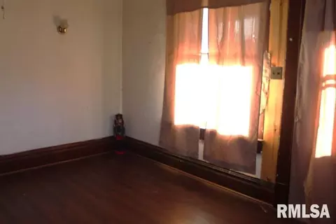 Bedroom - 714 S Main St, Kewanee, IL 61443 photo 1 of 10