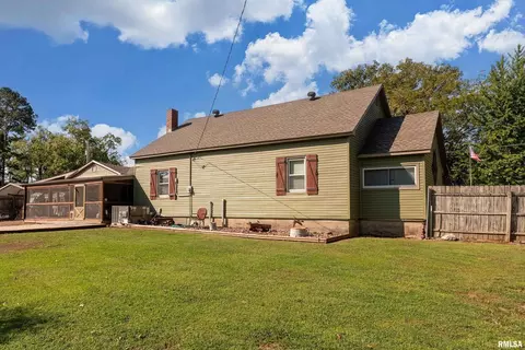 2815 Jones St, Eldorado, IL 62930 photo 27
