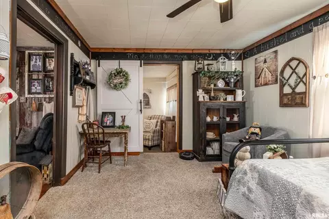 2815 Jones St, Eldorado, IL 62930 photo 19