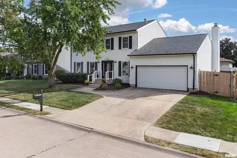 5306 16th Ave, Moline, IL 61265