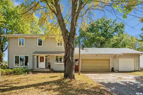 904 5th St, Erie, IL 61250