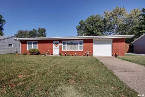 3129 N College Ave #L, Quincy, IL 62301
