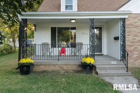 2717 7th St, Moline, IL 61265 photo 4