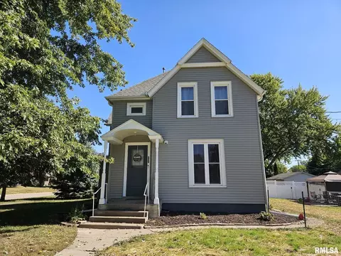 707 9th Ave, Durant, IA 52747
