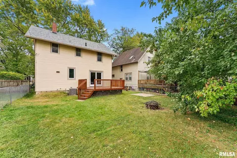 2021 13th St, Moline, IL 61265 photo 22