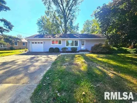 2116 Kochs Ln, Quincy, IL 62305