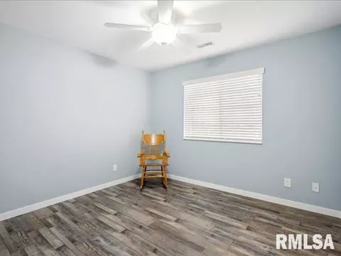 440 E Franklin St #202, Eldridge, IA 52748 photo 12