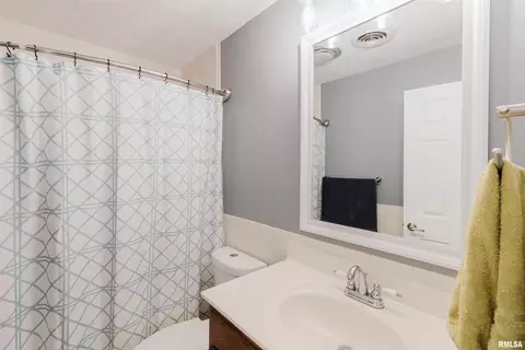 1821 S 27th St, Herrin, IL 62948 photo 18