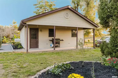 1821 S 27th St, Herrin, IL 62948 photo 27