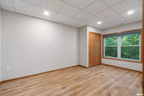 1101 2nd St, Moline, IL 61265 photo 14