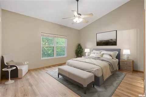 1101 2nd St, Moline, IL 61265 photo 10