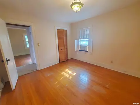 1182 25th St, Moline, IL 61265 photo 15