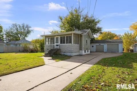 2400 32nd St, Rock Island, IL 61201