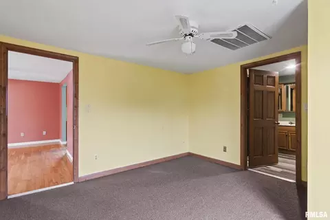 Bedroom - 220 E Wilcox St, Springfield, IL 62707 photo 4 of 7