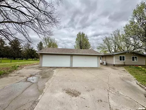 1401 12th Ave, Viola, IL 61486 photo 4