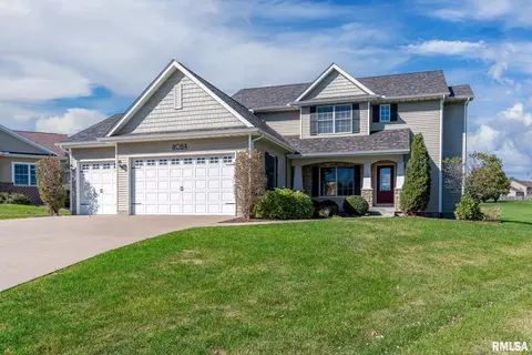 4084 Lilly Ct, Bettendorf, IA 52722