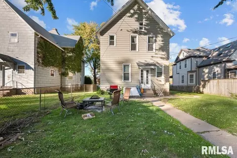 Exterior - 1618 11th Ave, Moline, IL 61265 photo 2 of 2