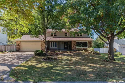 4324 Spring St, Davenport, IA 52807