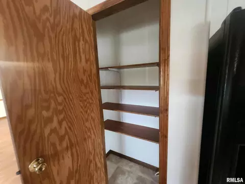 114 E Main St, Ewing, IL 62836 photo 13