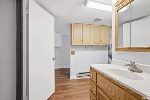 1218 N 14th St, Silvis, IL 61282 photo 15