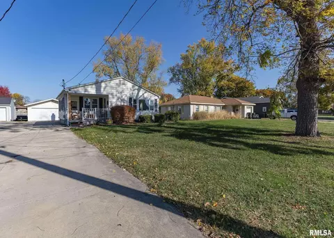 611 E Main St, Geneseo, IL 61254 photo 21