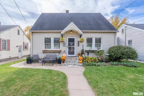 1630 27th Ave, Moline, IL 61265