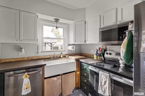1630 27th Ave, Moline, IL 61265 photo 6