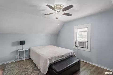 1630 27th Ave, Moline, IL 61265 photo 16