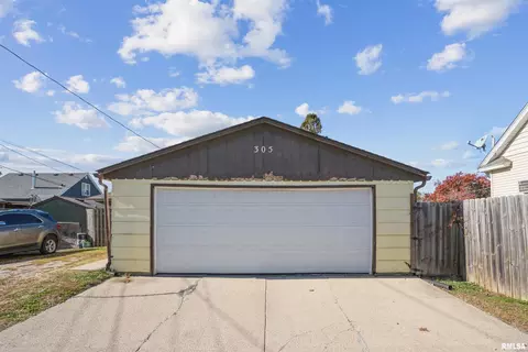 305 8th St, Silvis, IL 61282 photo 24