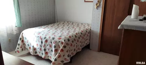 Bedroom - 862 270th St, Viola, IL 61486 photo 1 of 2