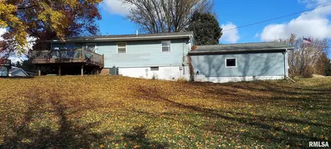 Exterior - 862 270th St, Viola, IL 61486 photo 4 of 4
