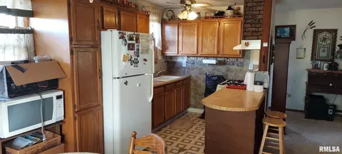 Kitchen - 862 270th St, Viola, IL 61486 photo 1 of 1