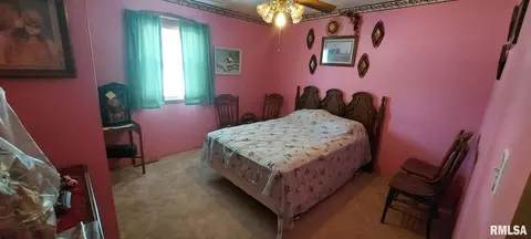 Bedroom - 862 270th St, Viola, IL 61486 photo 2 of 2
