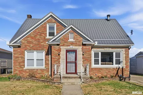 508 3rd St, Durant, IA 52747
