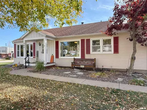 640 32nd Ave, Moline, IL 61265 photo 3