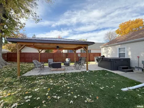 640 32nd Ave, Moline, IL 61265 photo 33