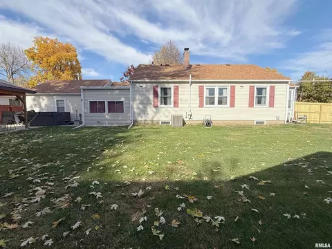 640 32nd Ave, Moline, IL 61265 photo 36