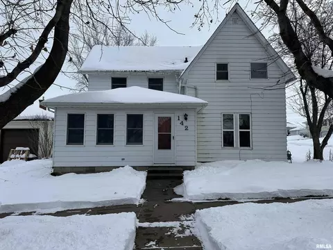 142 S Stephens St, Preston, IA 52069