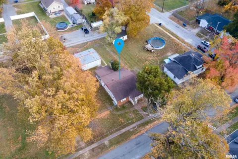 2010 1st St, Eldorado, IL 62930 photo 32