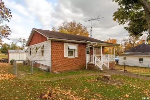 2010 1st St, Eldorado, IL 62930 photo 2