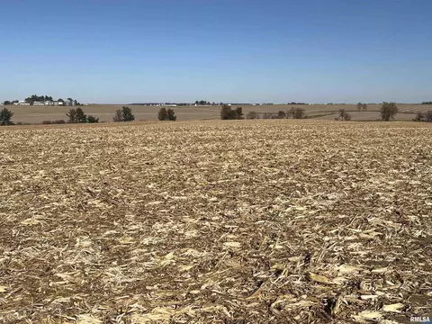 00 230th St, Walcott, IA 52773