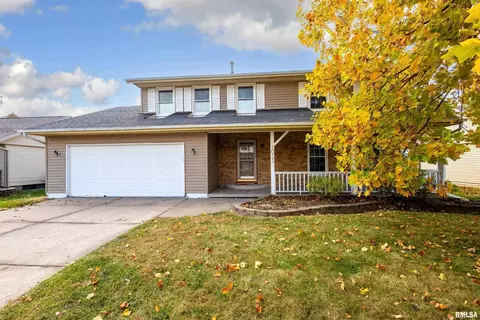 1033 W 58th St, Davenport, IA 52806