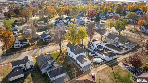 View/Area - 919 9th Ave, Fulton, IL 61252 photo 3 of 4