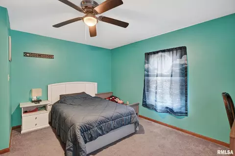 Bedroom - 919 9th Ave, Fulton, IL 61252 photo 7 of 7