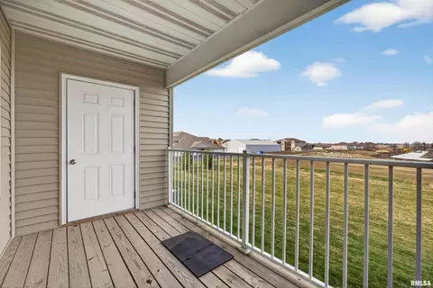 300 E Franklin St #203, Eldridge, IA 52748 photo 22